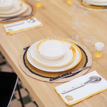 Set de table Globe fibre végétale orange / Raphia tressé main - Maison Sarah Lavoine