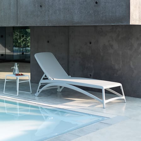 Table d'appoint Pop blanc / 44 x 39,5 x H 38,5 cm - NARDI