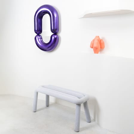 Miroir mural Zodiac Bumper Medium céramique violet /  L 55 x H 90 cm - Jean-Baptiste Fastrez, 2020 - Moustache