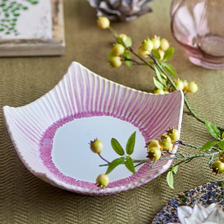 Plat de service Floral céramique rose / Ø 28 x H 9 cm - Bloomingville