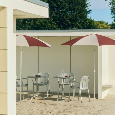 Sonnenschirm Terrazza - Octagon textil rot / Ø 200 cm - Hay