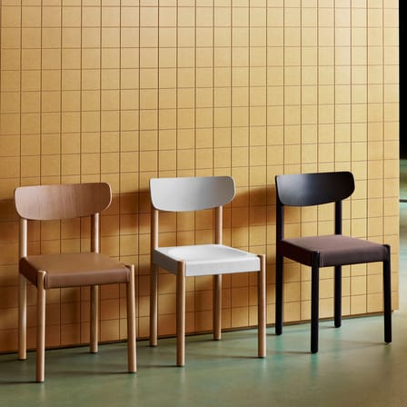Chaise rembourrée Pack 11 / Dossier contreplaqué - Hay