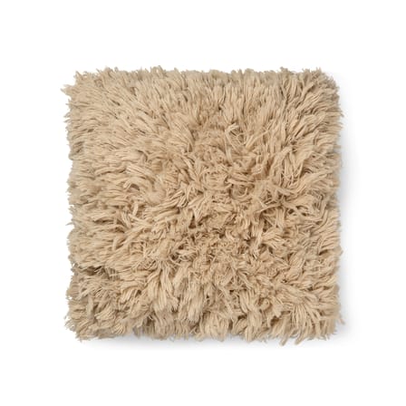 Coussin Meadow tissu beige / Poils longs - 50 x 50 cm / Tufté et tissé à la main - Ferm Living