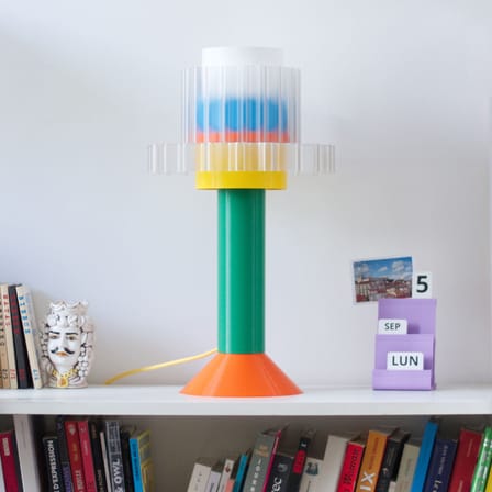 Lampe de table Gigi / H 51 cm - Plastique recyclé / Fabriqué en France - Warren & Laetitia