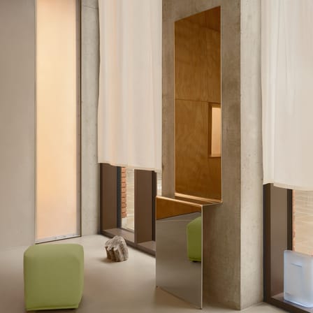 Miroir mural Pleat métal argent / L 57 x H 226,7 cm - Muuto
