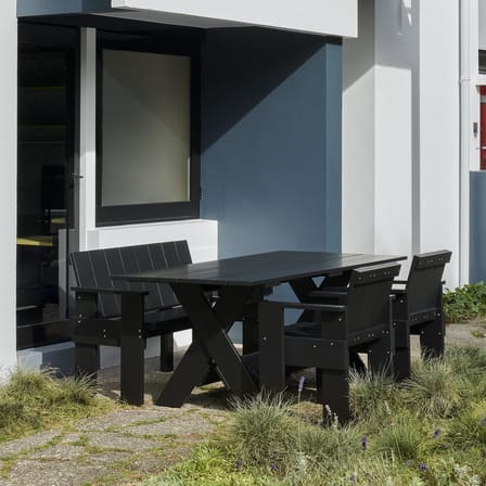 Table rectangulaire Crate Outdoor bois noir / Gerrit Rietveld, 1934 - 180 x 89,5 cm - Hay