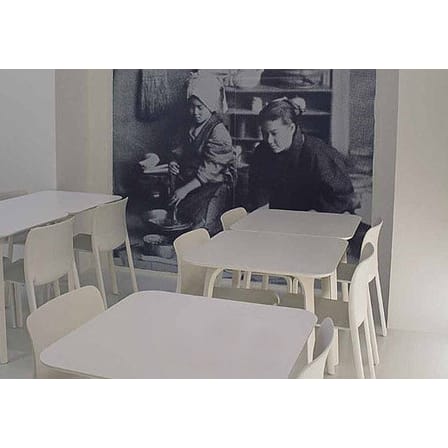 Chaise empilable First plastique beige / Stefano Giovannoni, 2007 - Magis
