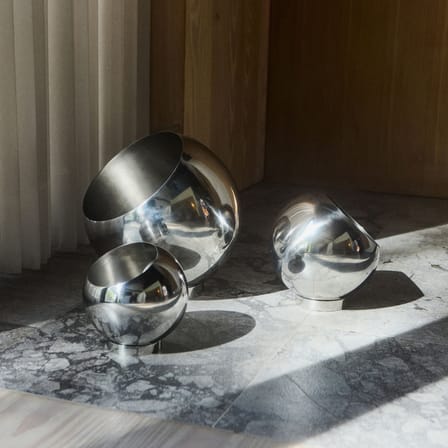 Globe Silver Flowerpot metal silver / Ø 21 cm - AYTM