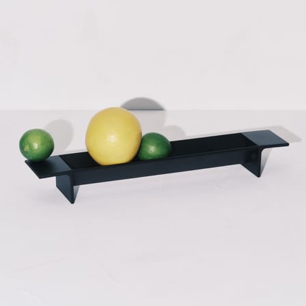 Piano/vassoio L-Tray Large metallo nero / Portafrutta - L 63 cm - Serax