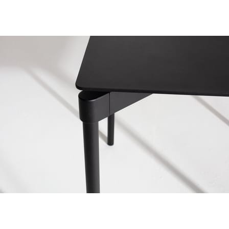 Table carrée Fromme métal noir / Aluminium - 70 x 70 cm - Petite Friture