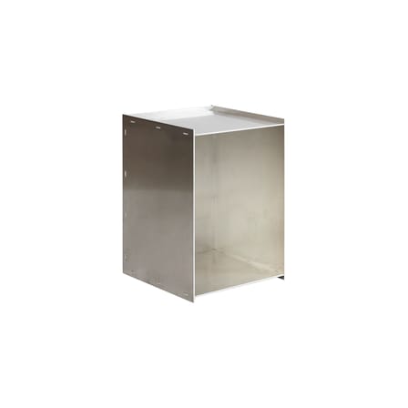 Table d'appoint Rivet Box Table métal / L 33,8 x H 48.1 x P 32,8 cm - Martelé à la main - Frama 