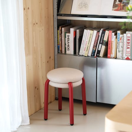Tabouret rembourré Macaron tissu beige - & klevering