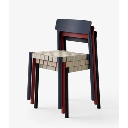 Chaise empilable Betty TK1 tissu bois noir / Sangles en lin - &tradition