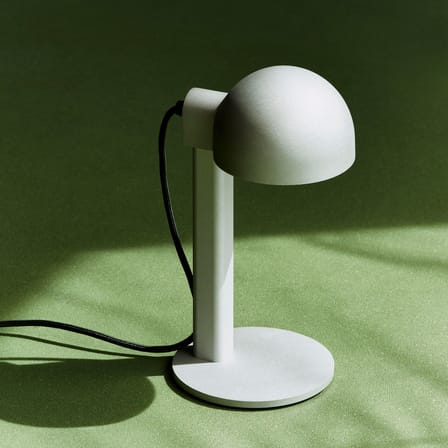 Lampe de table Posto métal  - Hay