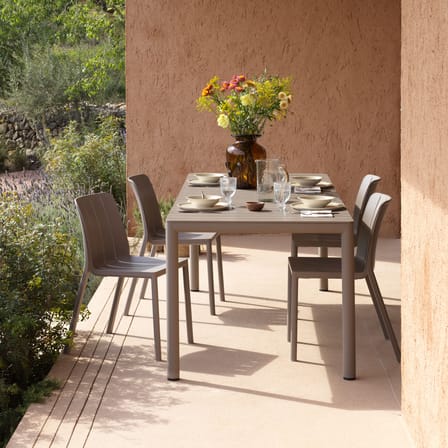 Tiberina Stacking chair composite material beige / Set of 6 Stacking chairs - NARDI