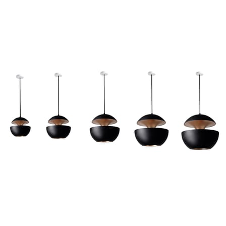 Suspension Here Comes The Sun métal noir / Ø 25 cm - Réédition 1970 - DCW éditions