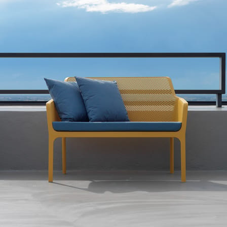 Banc avec dossier Net jaune / Empilable - L 116 cm - NARDI