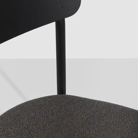 Chaise empilable Fromme bois noir / Assise tissu - Petite Friture