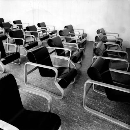 Fauteuil 41 Paimio bois noir / Alvar Aalto, 1932 - ARTEK