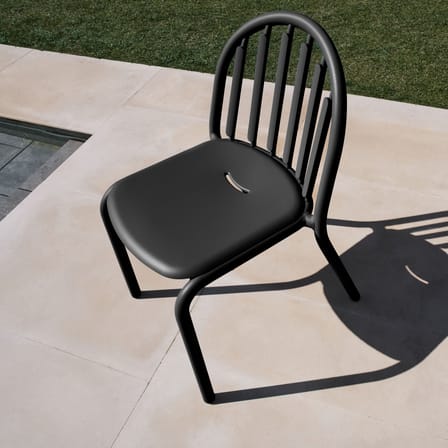 Stapelbarer Stuhl Fred's metall schwarz - Fatboy