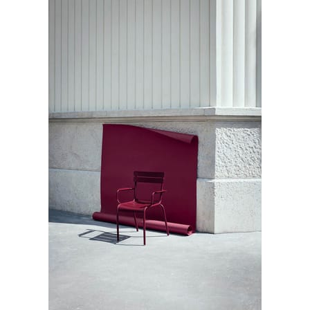 Fauteuil empilable Luxembourg Bridge métal violet - Fermob
