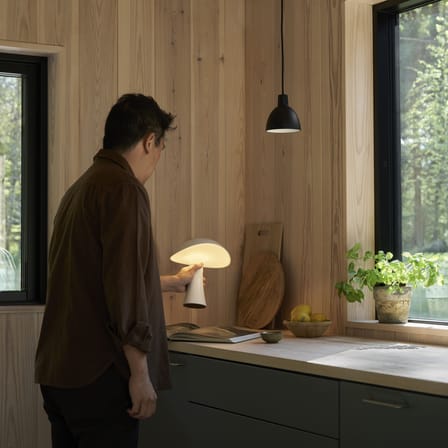 Lampe sans fil rechargeable Rumeeblanc - Louis Poulsen