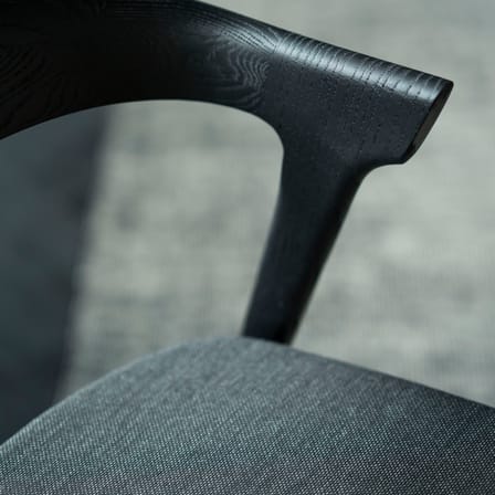 Chaise Bok Indoor bois noir / Assise tissu - Ethnicraft