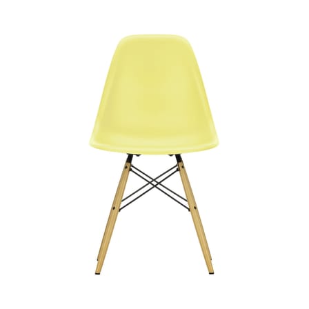 Chaise RE DSW - Eames Plastic Side Chair plastique jaune / (1950) - Pieds bois clair / Recyclé - Vitra