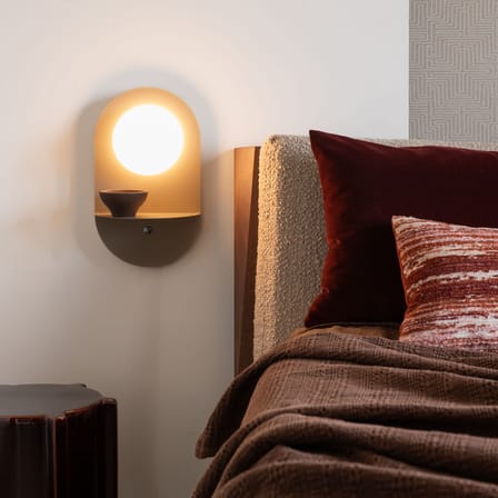 Wandleuchte mit Stromkabel Tokyo metall beige / Integrierter USB-Anschluss - It's about Romi