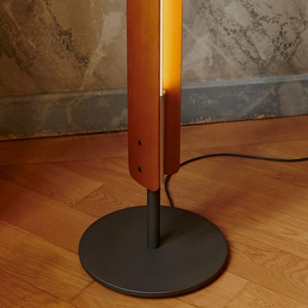 Lampadaire Seki-Han bois naturel / Réédition 1963 - H 168 cm - Flos