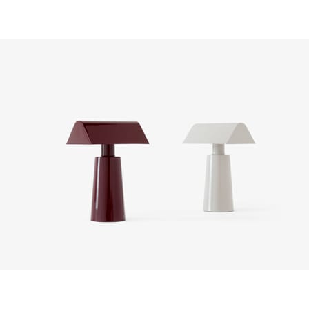 Lampe sans fil rechargeable Caret MF1 métal rouge violet /  H 22 cm - &tradition