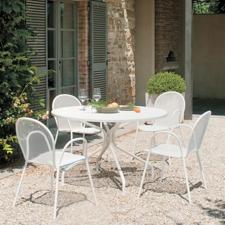 Table ronde Cambi métal noir / Ø 120 cm - Trou pour parasol - Emu