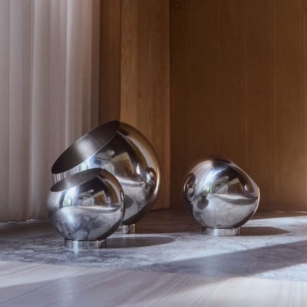 Globe Silver Flowerpot metal silver / Ø 30 cm - AYTM