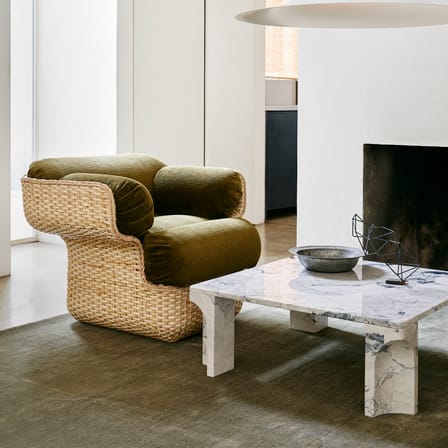 Table basse Doric marbre gris / 80 x 80 cm - Gubi