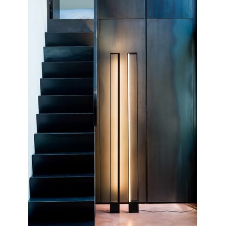 Lampadaire Tru LED métal noir / H 185 cm - Nemo