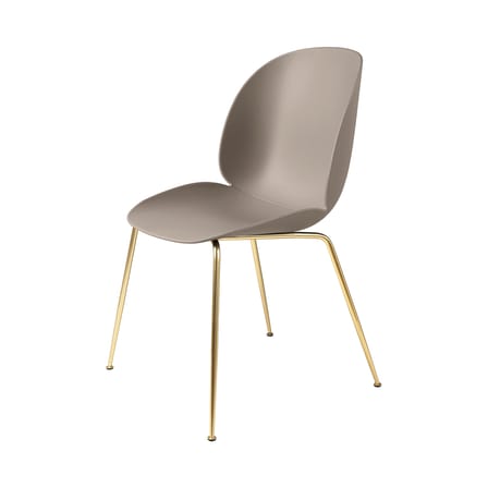 Chaise Beetle plastique beige / Pieds laiton - Gubi