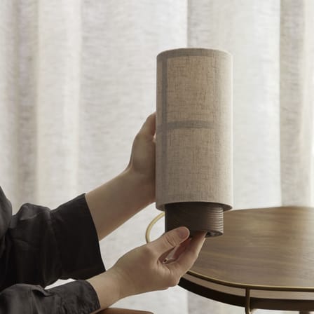 Lampe sans fil rechargeable Hashira tissu beige / Ø 10 x H 23,5 cm - Lin - Audo Copenhagen