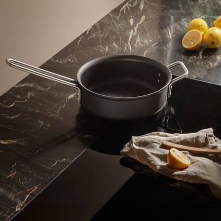 Sauteuse  métal noir professionnelle / Ø 24 cm - Tous feux dont induction - Céramique Slip-Let - Eva Trio