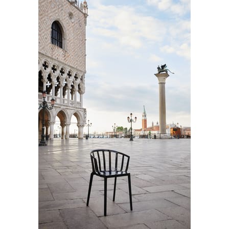 Poltrona impilabile Generic AC Venice materiale plastico rosso arancione / Policarbonato - Kartell