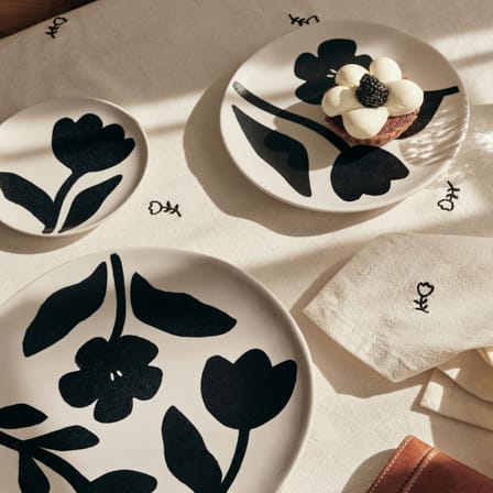 Assiette à dessert Flora céramique noir / Ø 20 cm - BROSTE COPENHAGEN