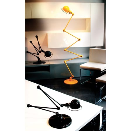 Lampadaire Loft Zigzag métal vert / 6 bras - H max 240 cm - Jieldé