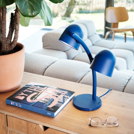 Lampe de table Little Lebow métal bleu / 2 spots orientable - Fatboy