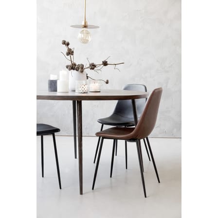 Chaise rembourrée Forms cuir noir / Similicuir & acier - House Doctor