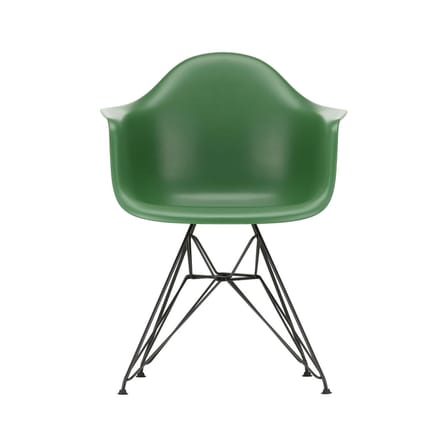 RE DAR - Eames Plastic Armchair Armchair plastic material green / (1950) - Black Base, legs / Recycled - Vitra
