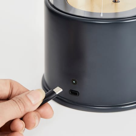 Lampe sans fil rechargeable The Muse 2.0 métal noir / IP44 - TALA