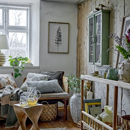 Rangement mural Hazem bois vert / Vitrine compartimentée - L 50 x P 14 x H 80 cm - Bloomingville