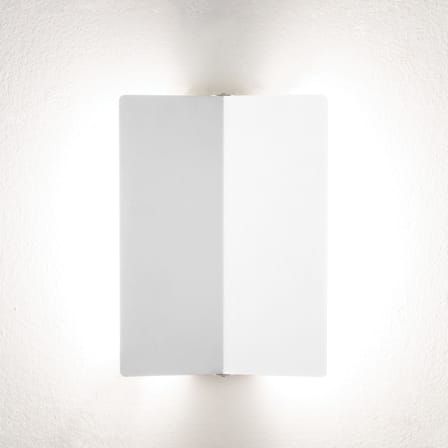  Wall light metal white with a folded LED swivelling shutter / Charlotte Perriand, 1965 - Nemo