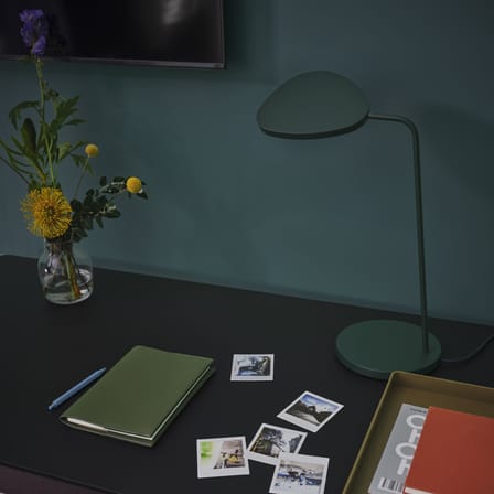 Lampe de table Leaf LED métal vert - Muuto