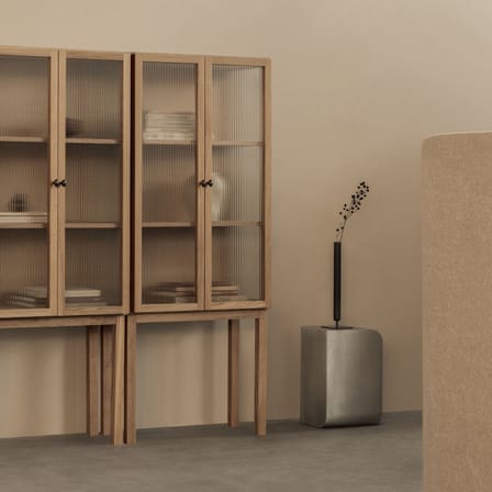 Vaisselier Curiosity Tall bois naturel / L 70,5 x H 168 cm - Verre cannelé - Audo Copenhagen