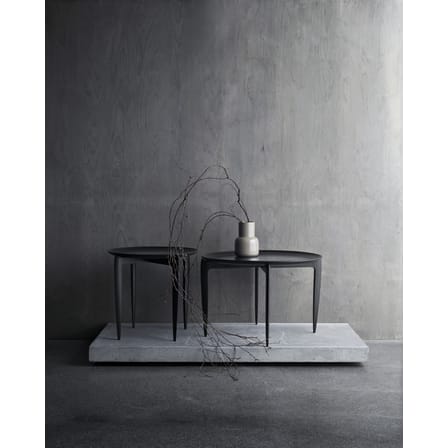 Table d'appoint Tray Small bois noir / Réédition 1958 - Plateau amovible Ø 45 cm - Fritz Hansen
